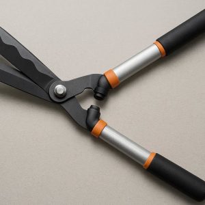 16 Professional Hedge Shears with Wavy Edge Blades and Shock Absorbers